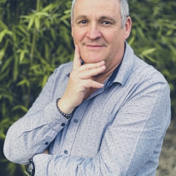 Portrait de Lyonel Shearer