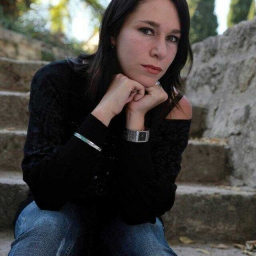 Portrait de Elodie Donatella