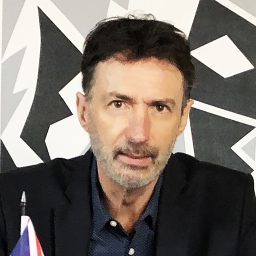 Portrait de Frank Pietra