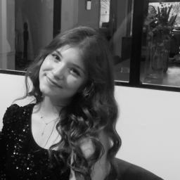 Portrait de loane sanchez