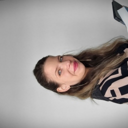 Portrait de ALOIR Fanny, Com'Auteur