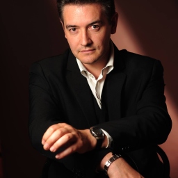 Portrait de Benoît J. CARON