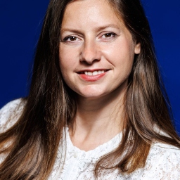 Portrait de Alice Dumas auteure