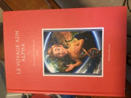 Couverture de Le voyage ADN Alpha par Maryse Morvan